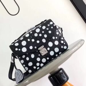 Jane bags - Louis Vuittons  - 15264 | AlmaBagz