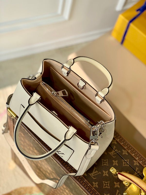 Jane Bags- Louis Vuittons - 16744 | AlmaBagz