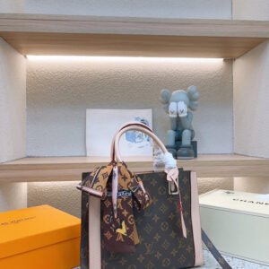 Jane bags - Louis Vuittons  - 14903 | AlmaBagz