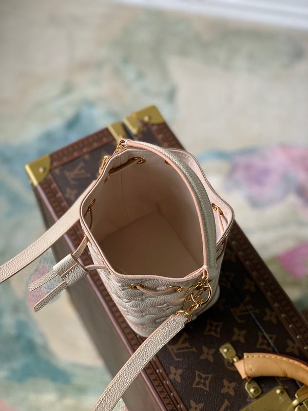 Jane Bags- Louis Vuittons - 16483 | AlmaBagz - Image 3