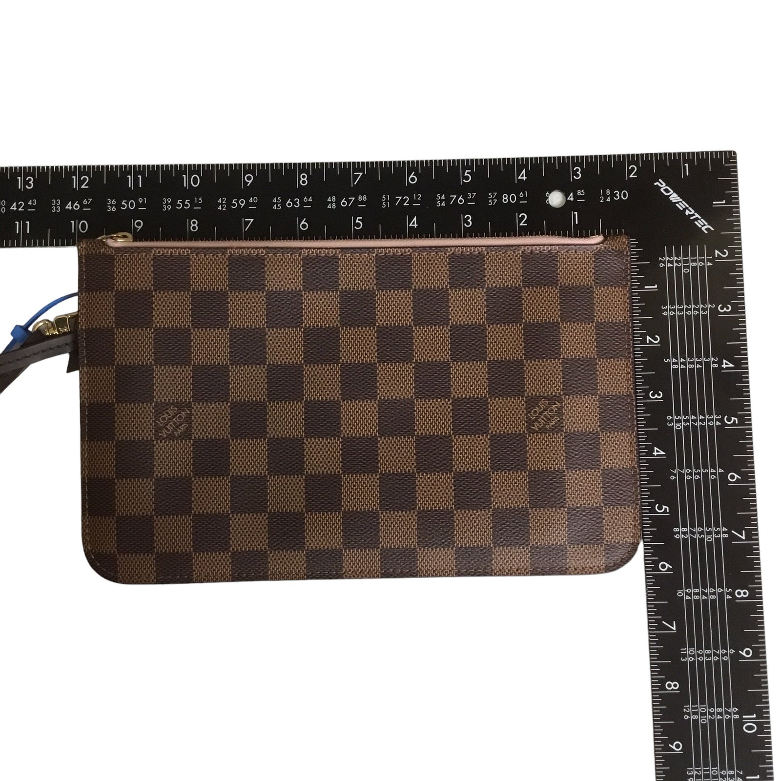 Clutch Luxury Designer Louis Vuitton, Size Medium | AlmaBagz - Image 3