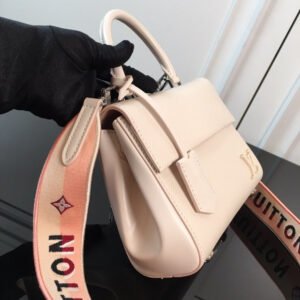 Jane Bags- Louis Vuittons - 16229 | AlmaBagz
