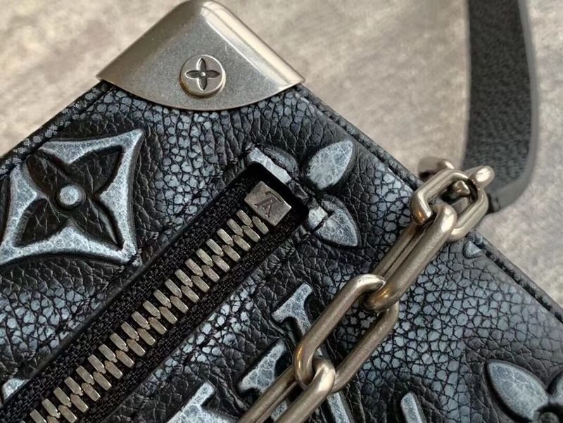 Jane Bags- Louis Vuittons - 15923 | AlmaBagz - Image 7