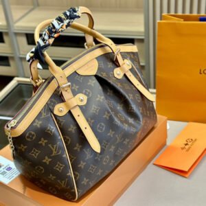 Jane bags - Louis Vuittons  - 15011 | AlmaBagz