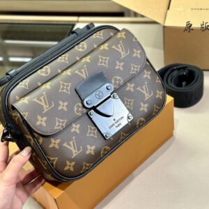 Jane bags - Louis Vuittons  - 14985 | AlmaBagz