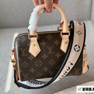 Jane bags - Louis Vuittons  - 15101 | AlmaBagz