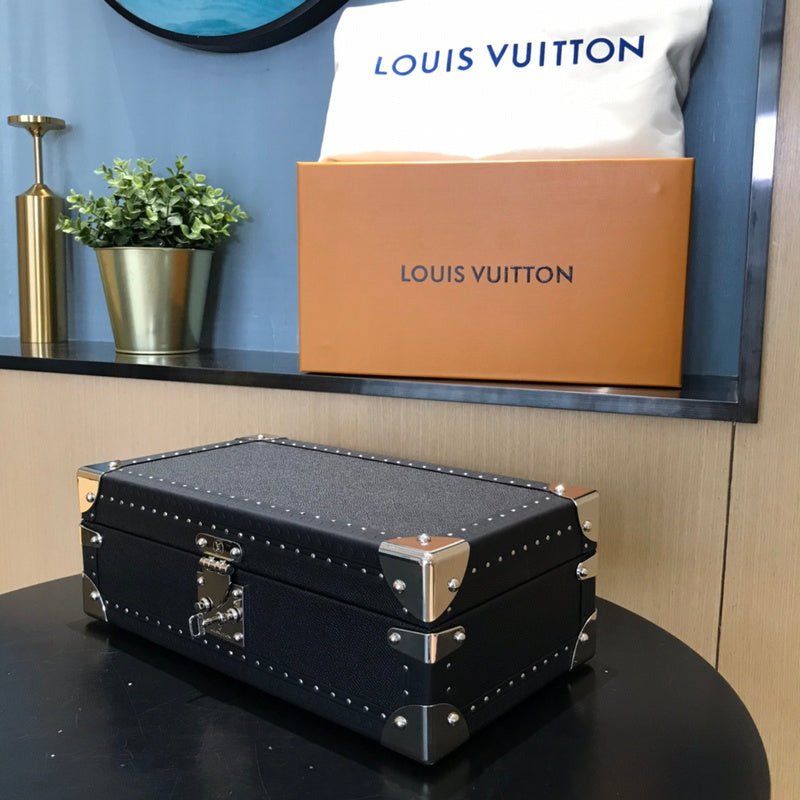 Jane Bags- Louis Vuittons - 15986 | AlmaBagz - Image 4