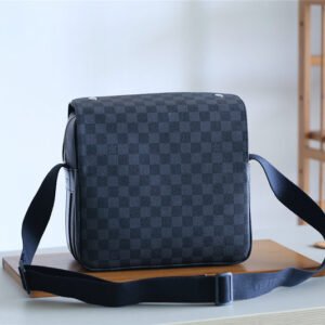 Jane bags - Louis Vuittons  - 10474 | AlmaBagz