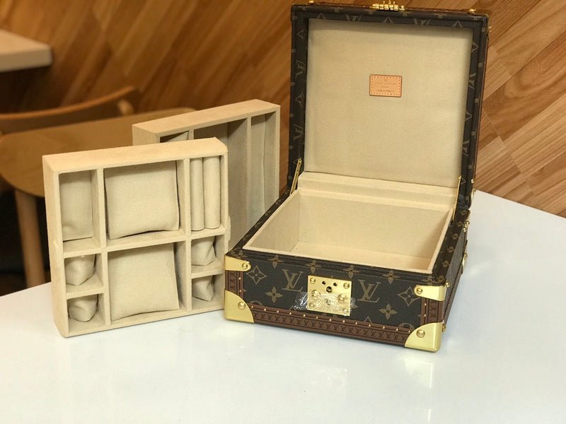 Jane Bags- Louis Vuittons - 16207 | AlmaBagz - Image 13
