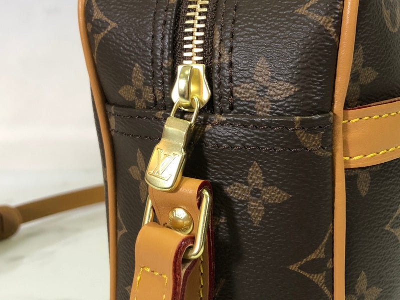 Jane Bags- Louis Vuittons - 16035 | AlmaBagz - Image 3