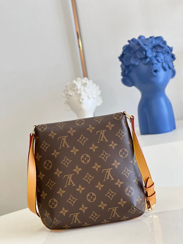 Jane Bags- Louis Vuittons - 16414 | AlmaBagz