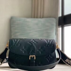 Jane bags - Louis Vuittons  - 15617 | AlmaBagz