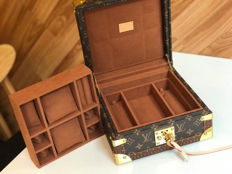 Jane Bags- Louis Vuittons - 16209 | AlmaBagz - Image 16