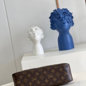 Jane Bags- Louis Vuittons - 16625 | AlmaBagz