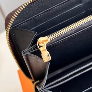 Jane Bags- Louis Vuittons  - 15900 | AlmaBagz