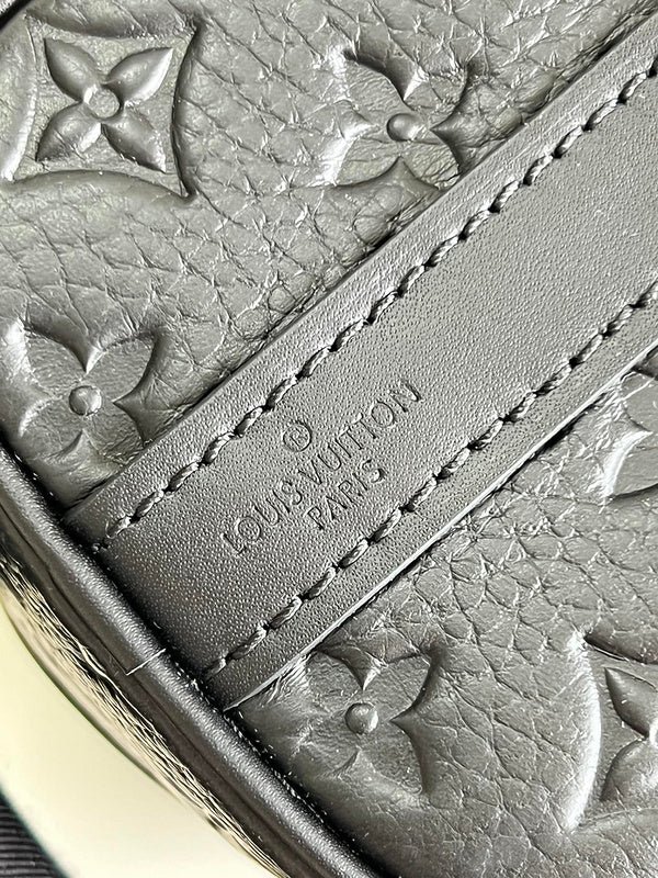 Jane Bags- Louis Vuittons - 16420 | AlmaBagz - Image 8