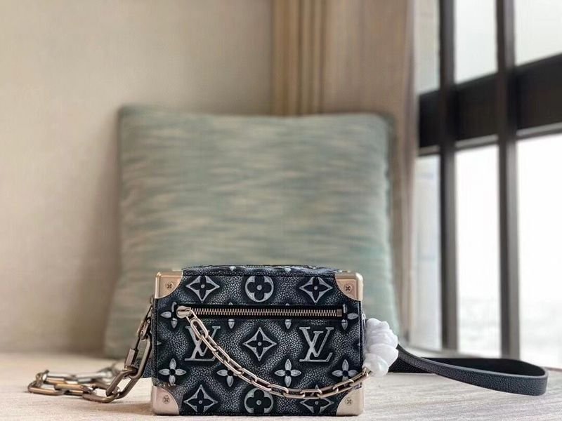Jane Bags- Louis Vuittons - 15923 | AlmaBagz