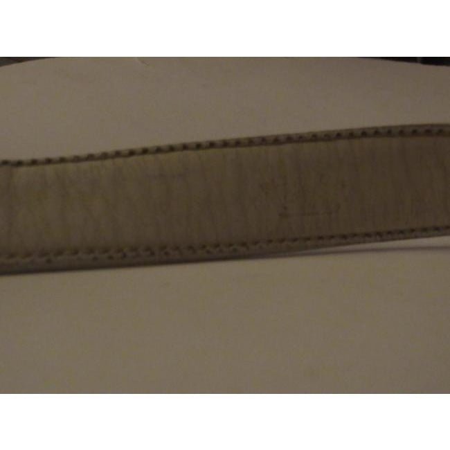 Early, Gucci, Jackie supple off-white colored leather XL hobo style shoulder bag with a gold horse-bit closure and accents, and two settings for the strap's length | AlmaBagz - Image 9