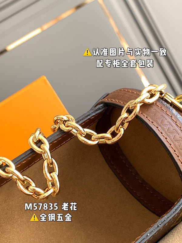 Jane Bags- Louis Vuittons - 15954 | AlmaBagz - Image 4