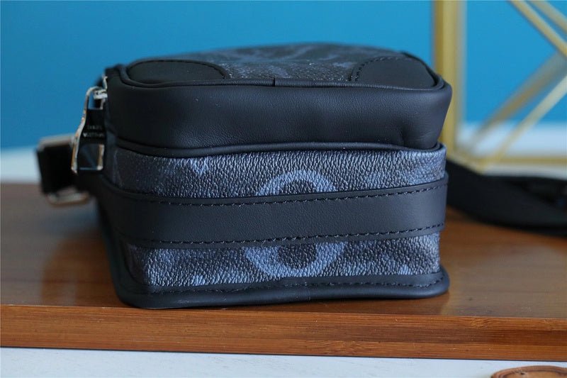 Jane bags - Louis Vuittons - 10304 | AlmaBagz - Image 3