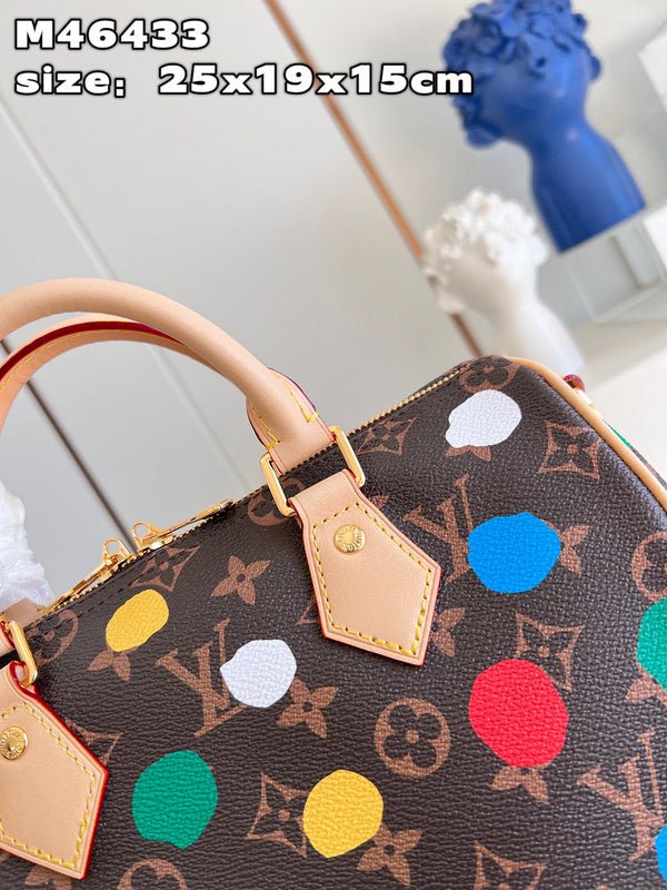 Jane Bags- Louis Vuittons - 15979 | AlmaBagz - Image 8