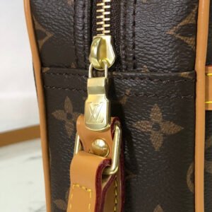 Jane Bags- Louis Vuittons  - 16034 | AlmaBagz
