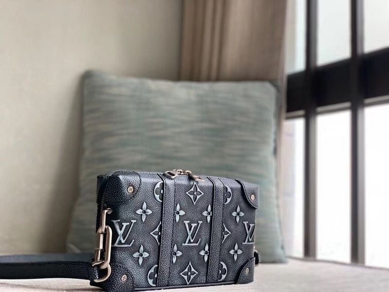 Jane Bags- Louis Vuittons - 15935 | AlmaBagz - Image 2