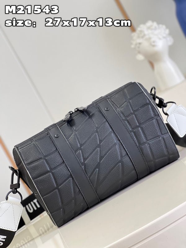 Jane Bags- Louis Vuittons - 16010 | AlmaBagz - Image 8