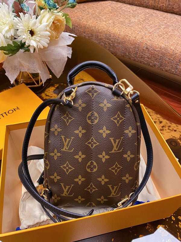 Jane Bags- Louis Vuittons - 16350 | AlmaBagz - Image 9