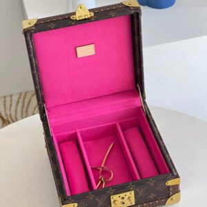 Jane  bags- Louis Vuittons  - 16835 | AlmaBagz
