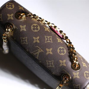 Jane bags - Louis Vuittons  - 7835 | AlmaBagz
