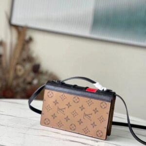 Jane Bags- Louis Vuittons - 15933 | AlmaBagz