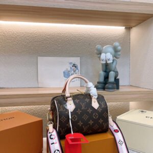 Jane bags - Louis Vuittons  - 15143 | AlmaBagz