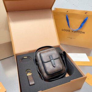 Jane bags - Louis Vuittons  - 14883 | AlmaBagz