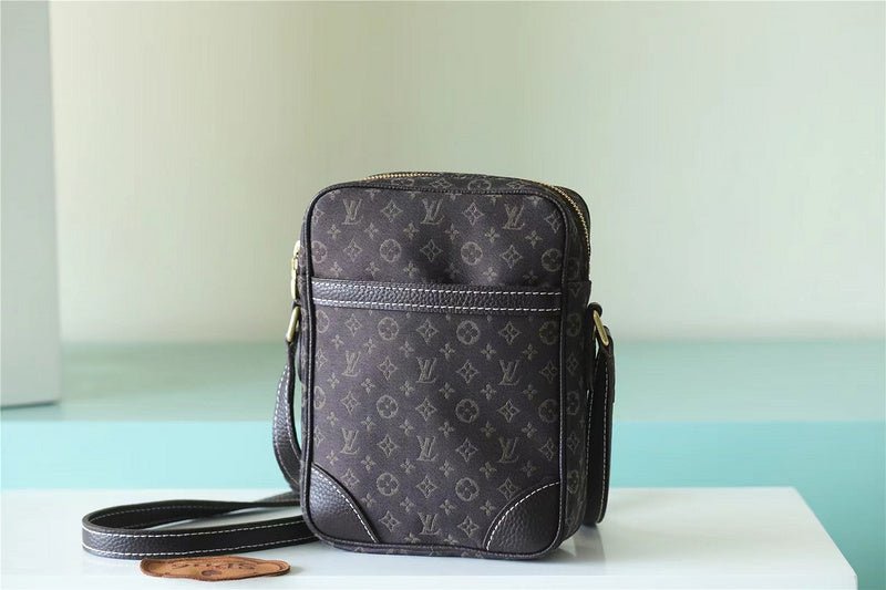 Jane bags - Louis Vuittons - 9904 | AlmaBagz