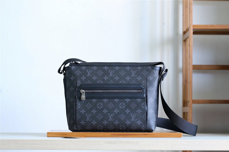 Jane bags - Louis Vuittons - 10500 | AlmaBagz