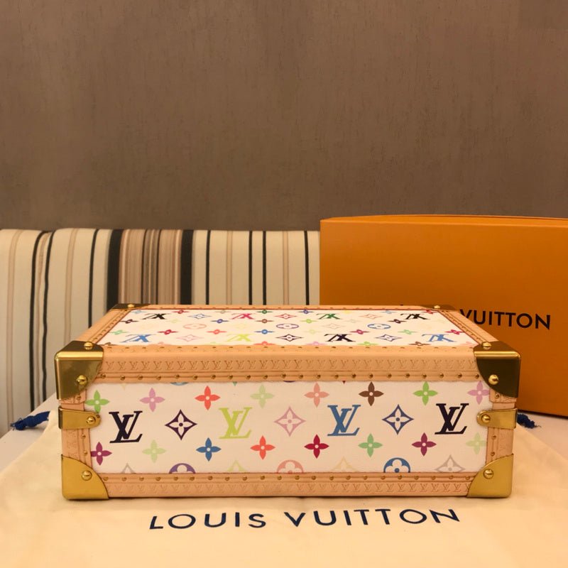 Jane Bags- Louis Vuittons - 15987 | AlmaBagz - Image 3