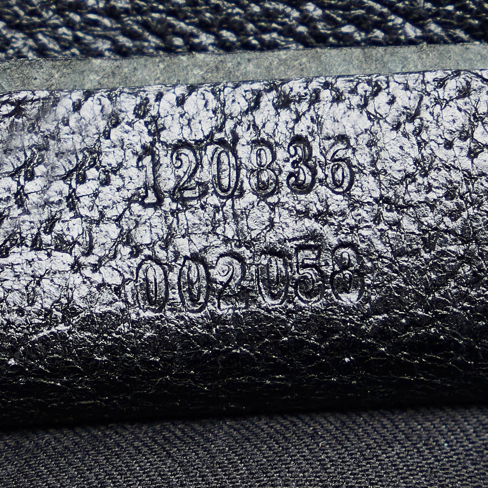 Black Gucci GG Canvas Eclipse Tote | AlmaBagz - Image 6