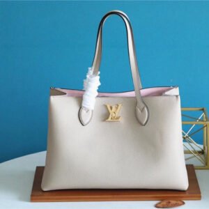 Jane bags- Louis Vuittons  - 7627 | AlmaBagz