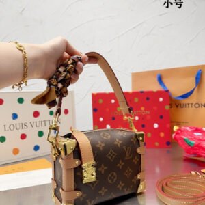 Jane bags - Louis Vuittons  - 14950 | AlmaBagz