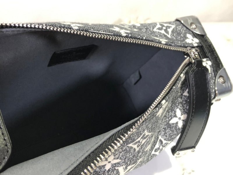 Jane Bags- Louis Vuittons - 16069 | AlmaBagz - Image 8