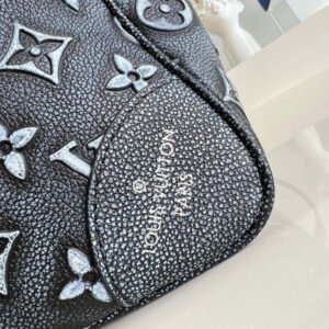 Jane Bags- Louis Vuittons  - 16048 | AlmaBagz