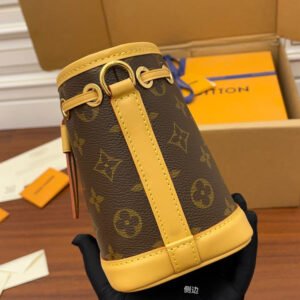 Jane Bags- Louis Vuittons - 16637 | AlmaBagz