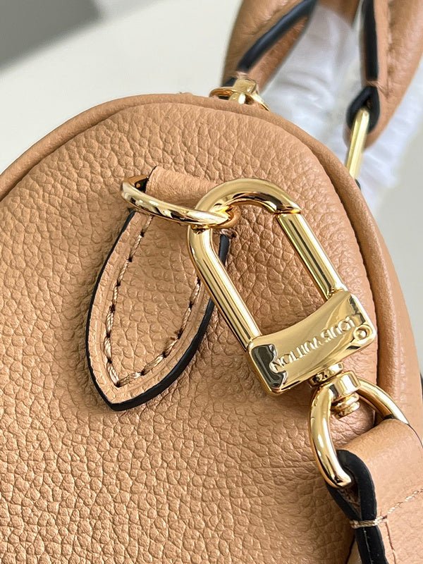 Jane Bags- Louis Vuittons - 16468 | AlmaBagz - Image 3
