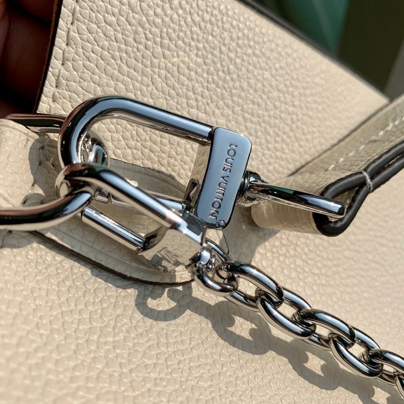 Jane Bags- Louis Vuittons - 16744 | AlmaBagz - Image 16