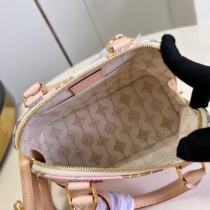 Jane bags - Louis Vuittons  - 15487 | AlmaBagz