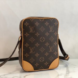 Jane Bags- Louis Vuittons - 16063 | AlmaBagz