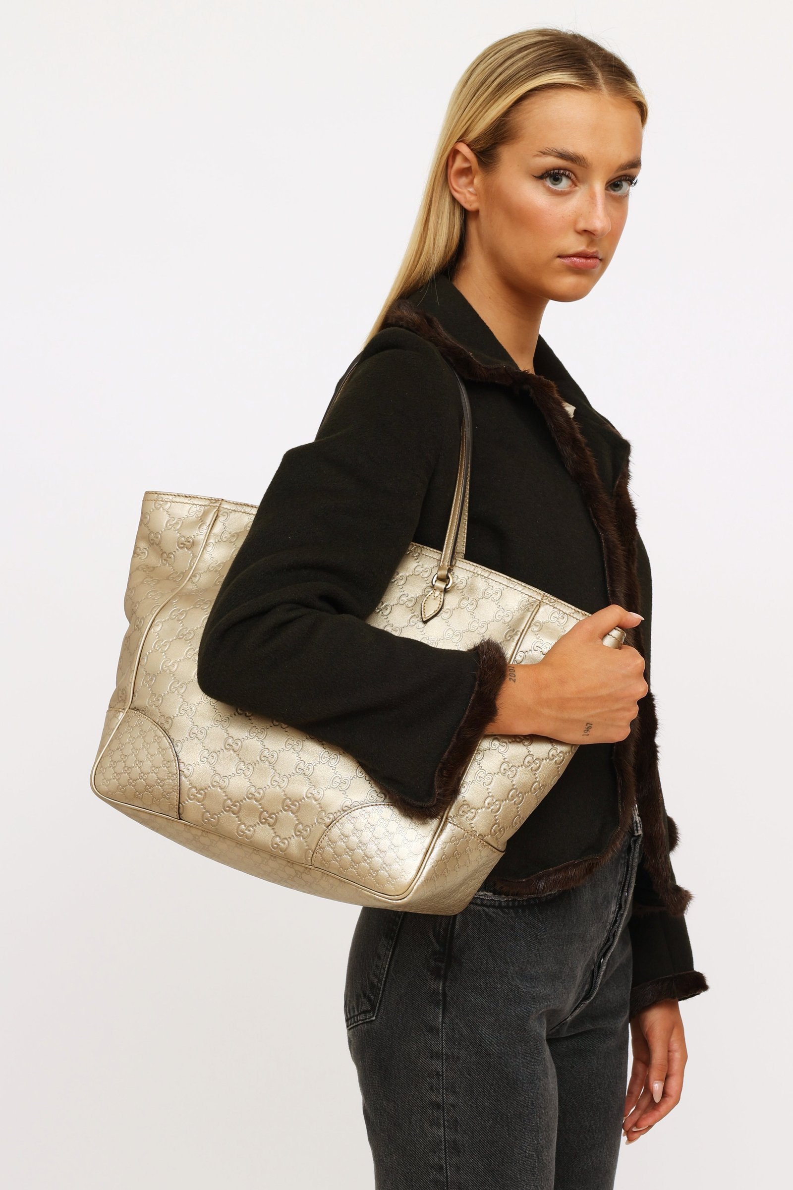 Gold Guccissima Bree Tote Bag | AlmaBagz - Image 5