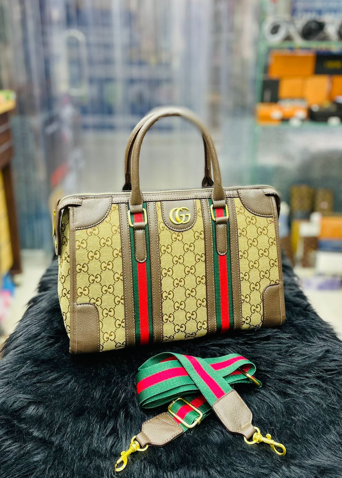 Gucci Premium Quality Women's Duffle Bag with Branded Belt - Luxury & Style Combined (Brown) | AlmaBagz - Image 2