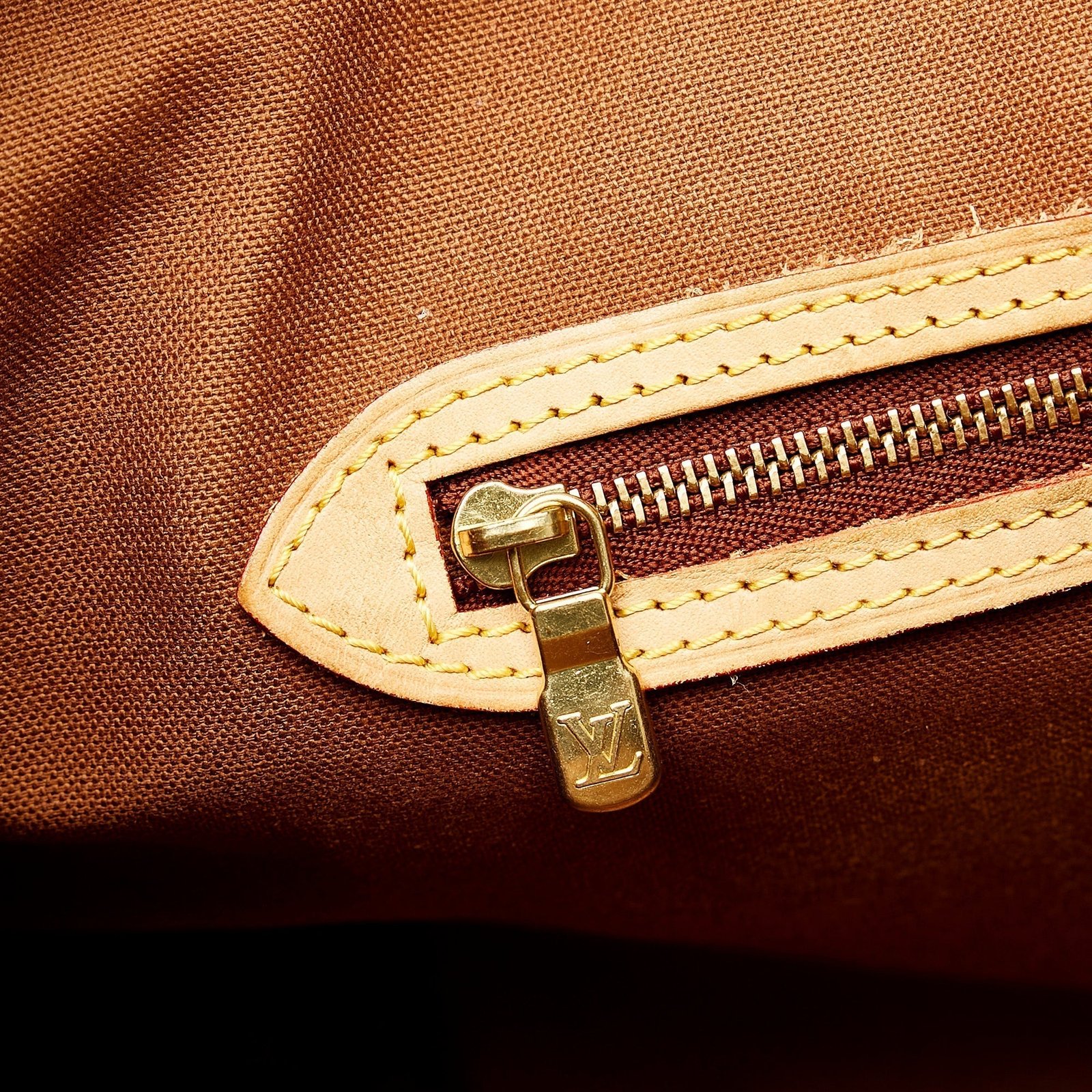 Brown Louis Vuitton Monogram Batignolles Horizontal Tote Bag | AlmaBagz - Image 7